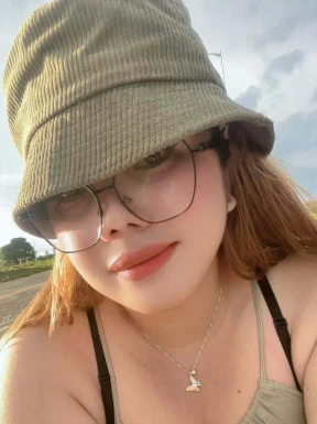 Women from Philippines for dating / Ladies from Philippines for dating