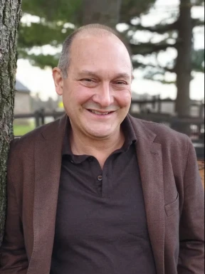 American men looking for love