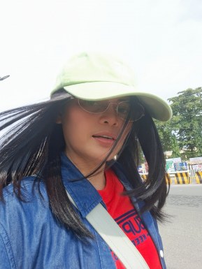 <span>Analyn, 52</span> <span style='width: 25px; height: 16px; float: right; background-image: url(/bitmaps/flags_small/HK.PNG)'> </span><br><span>香港, 香港</span> <input type='button' class='joinbtn' style='float: right' value='JOIN NOW' />